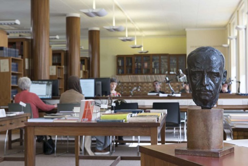 Image of Edit the Warburg Journal!
